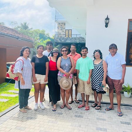 Mama'S Boutique Beach Hotel Negombo Exterior photo