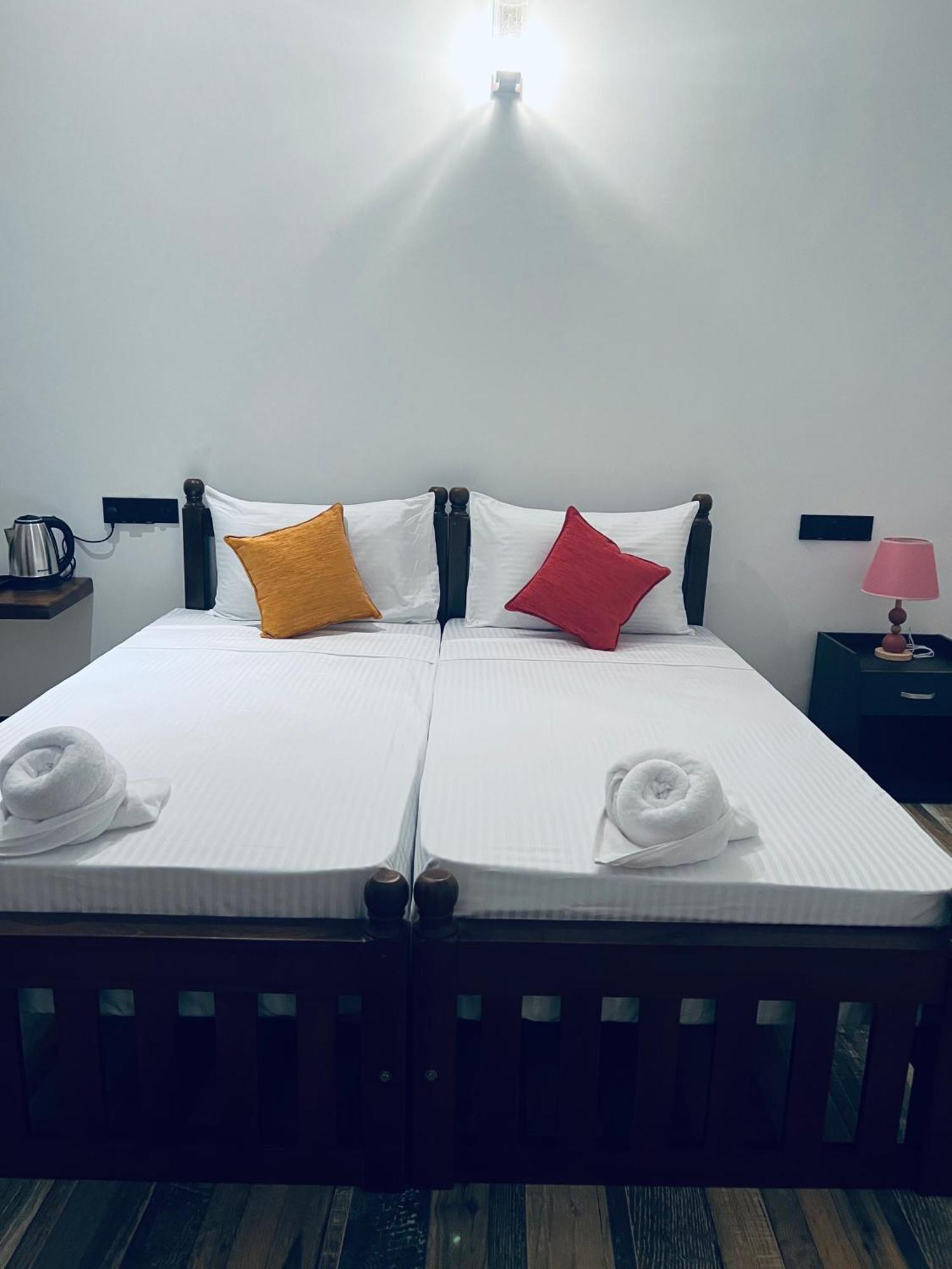 Mama'S Boutique Beach Hotel Negombo Exterior photo